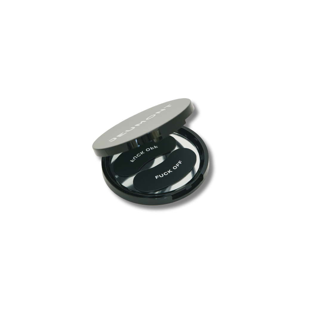 Luxury under-eye silicone patches for de-puffing and hydration
