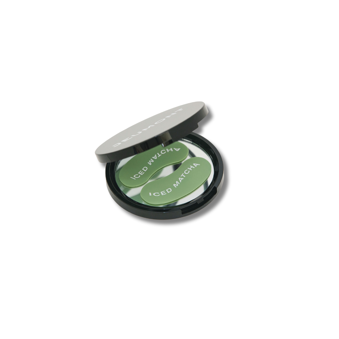 Reusable eye mask sealing in hydration under eyes